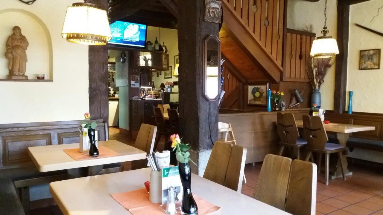 Gasthof Stadtschaenke Гросботвар Екстериор снимка