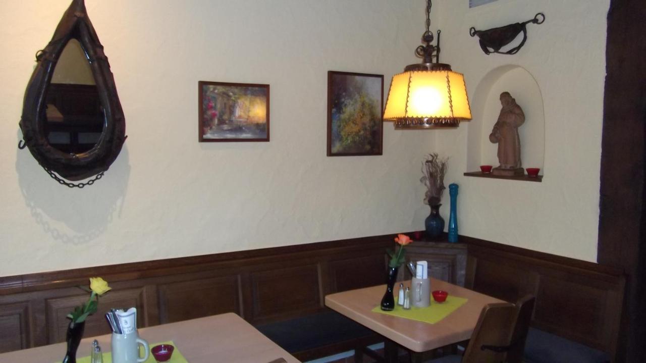 Gasthof Stadtschaenke Гросботвар Екстериор снимка